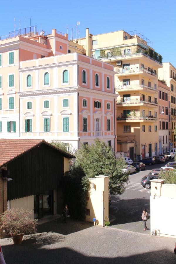 Hazelrome Apartment Exteriör bild